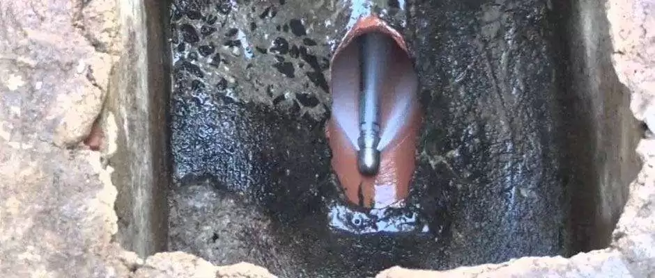 Limpeza de caixa de gordura profissional